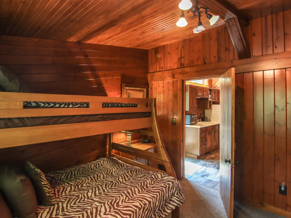 15651 Holly Drive Thompsonville, MI 49683