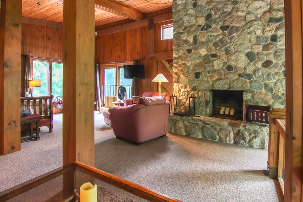 15651 Holly Drive Thompsonville, MI 49683