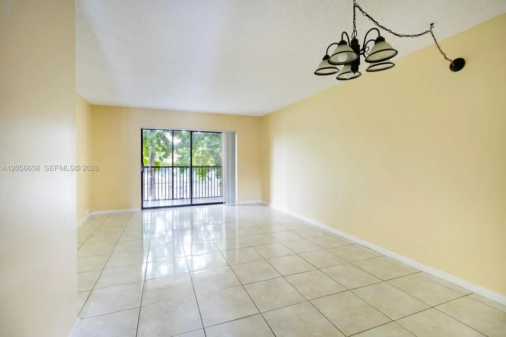 9044 NW 28th Dr #3-202 Coral Springs, FL 33065