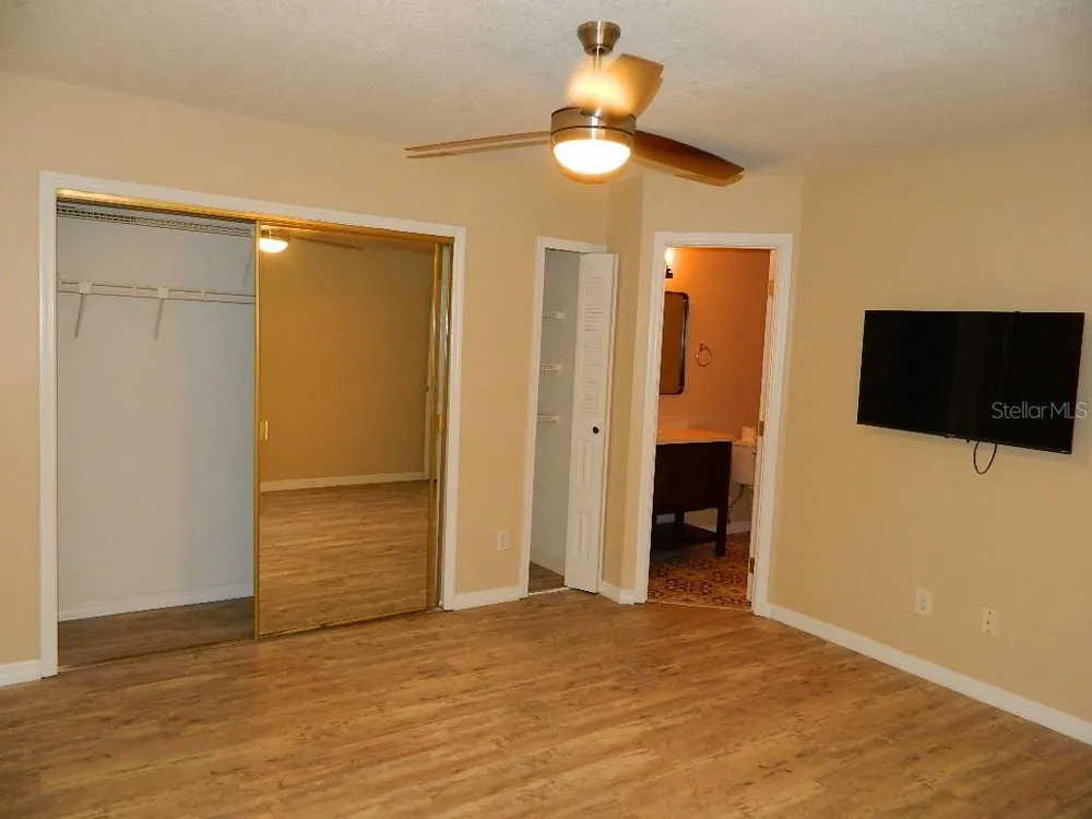 672 ROARING DRIVE #245 Altamonte Springs, FL 32714