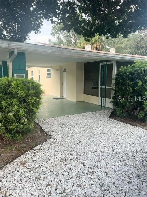 2185 FLORENCE ROAD