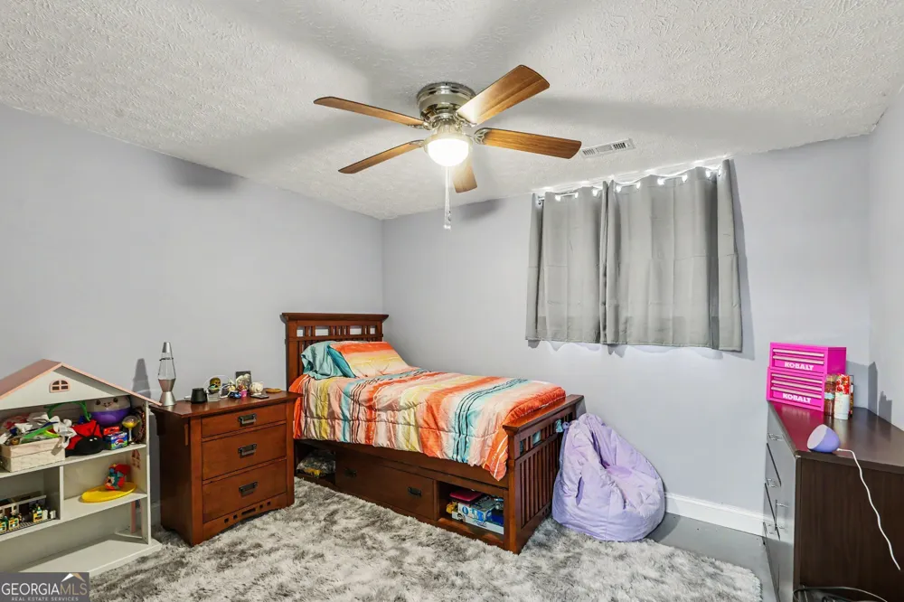 7388 Post RD Winston, GA 30187