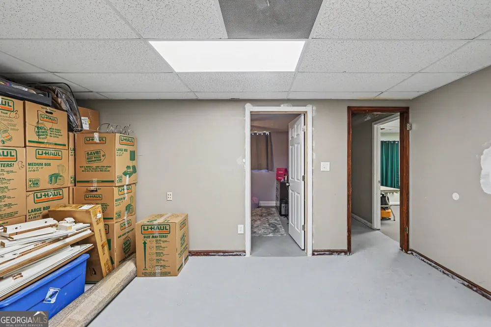 7388 Post RD Winston, GA 30187
