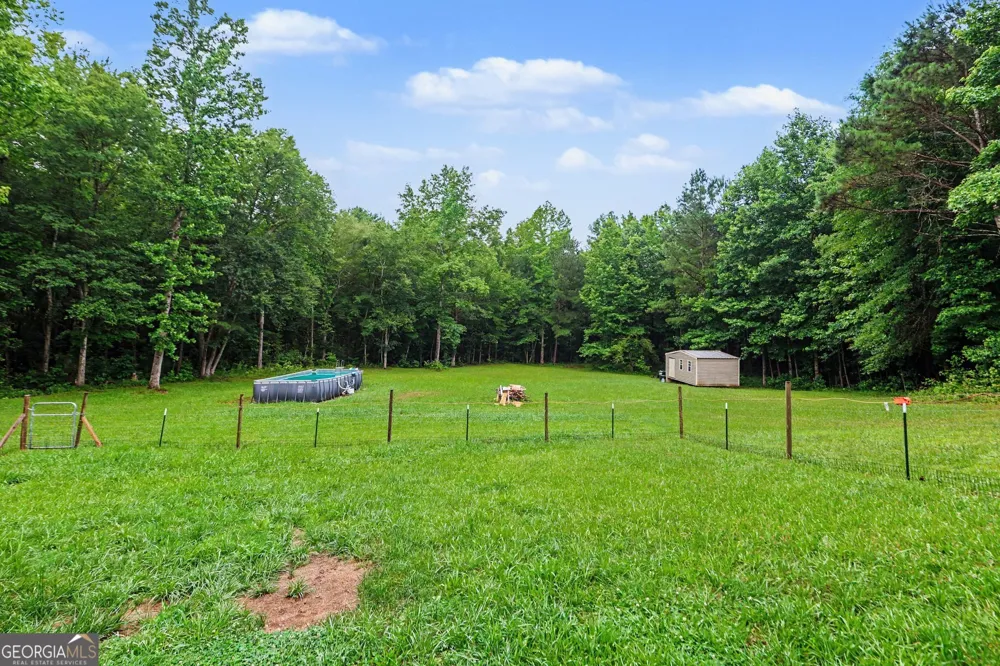 7388 Post RD Winston, GA 30187