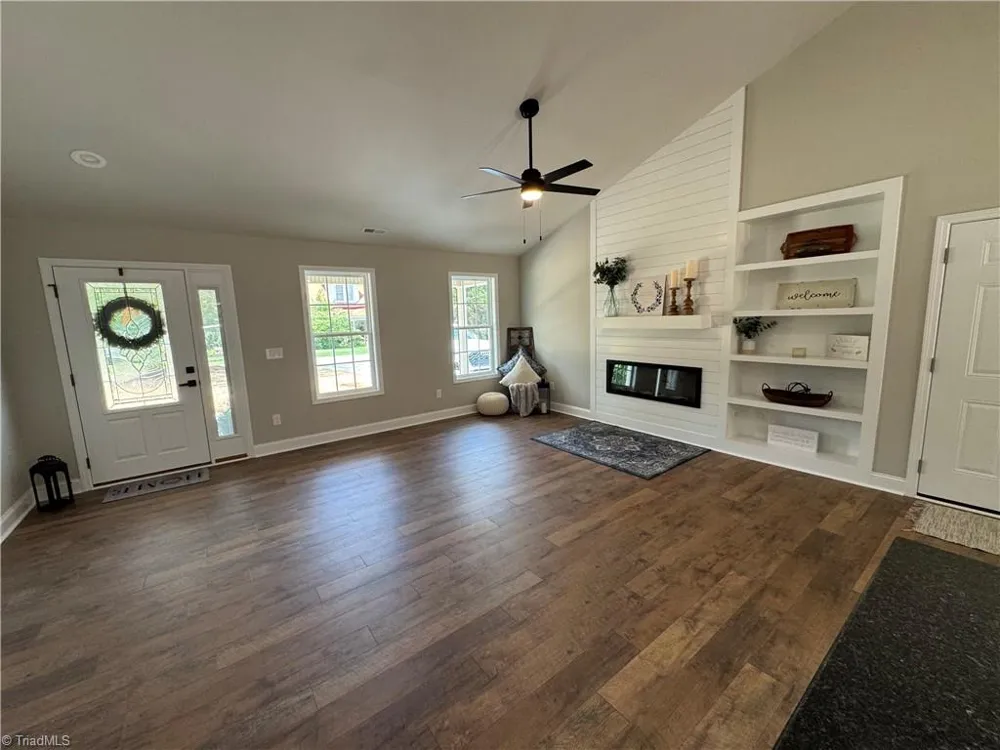 212 River Street East Bend, NC 27018
