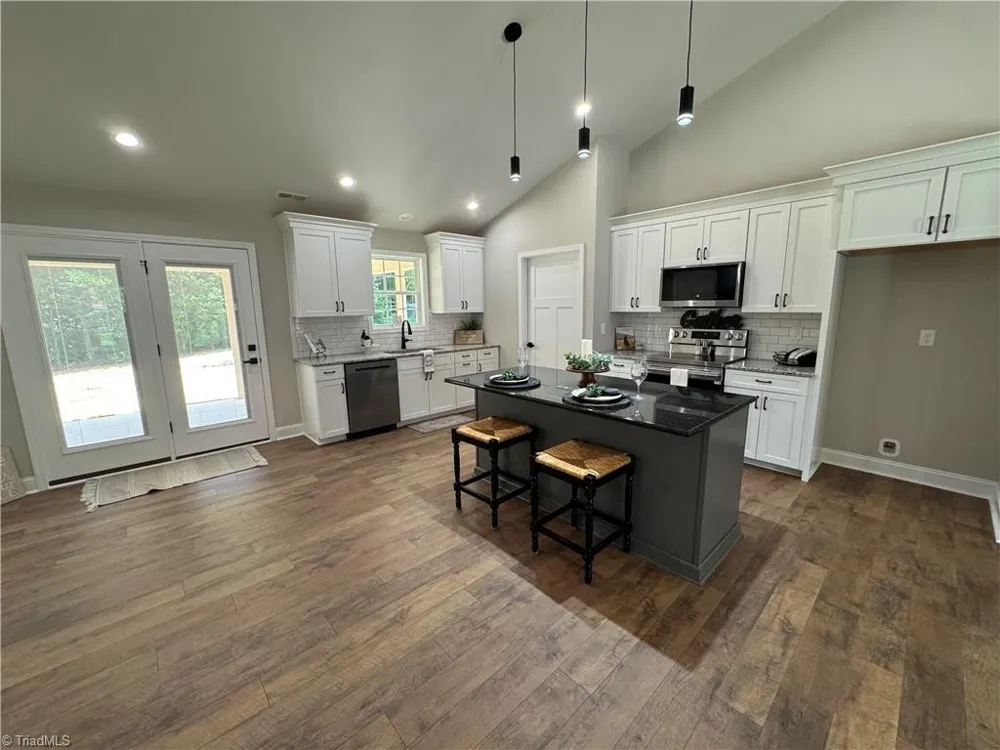212 River Street East Bend, NC 27018