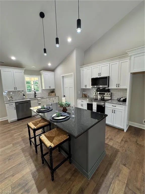 212 River Street East Bend, NC 27018