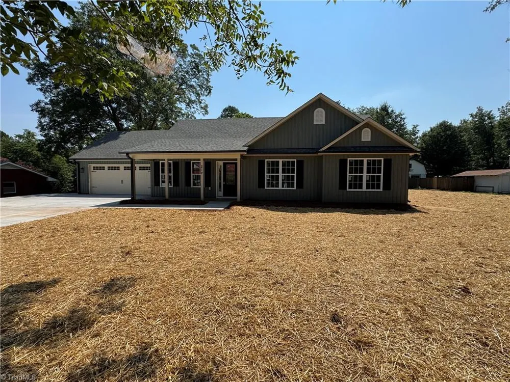 212 River Street East Bend, NC 27018