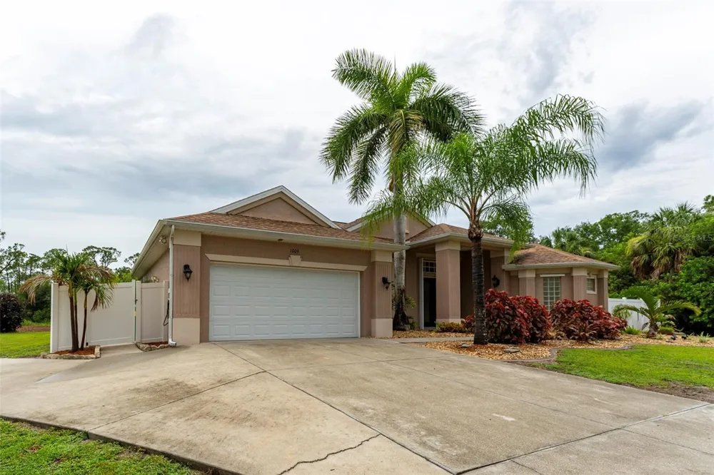 1009 CAMPBELL STREET Port Charlotte, FL 33953