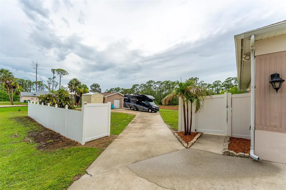 1009 CAMPBELL STREET Port Charlotte, FL 33953