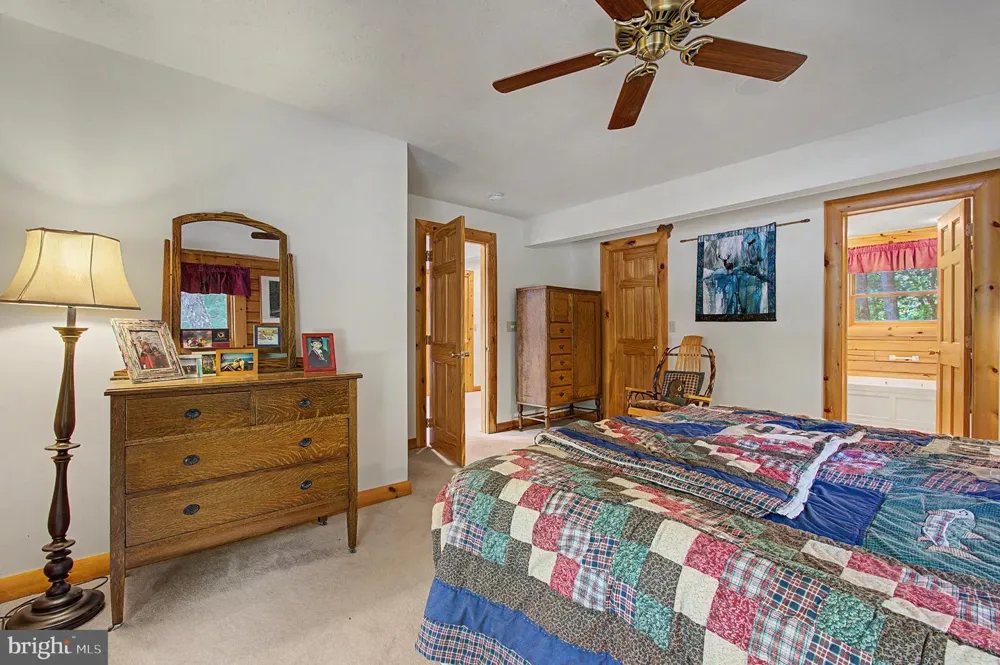 325 MARKWOOD DRIVE Oakland, MD 21550