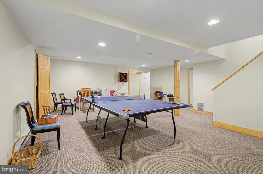 325 MARKWOOD DRIVE Oakland, MD 21550