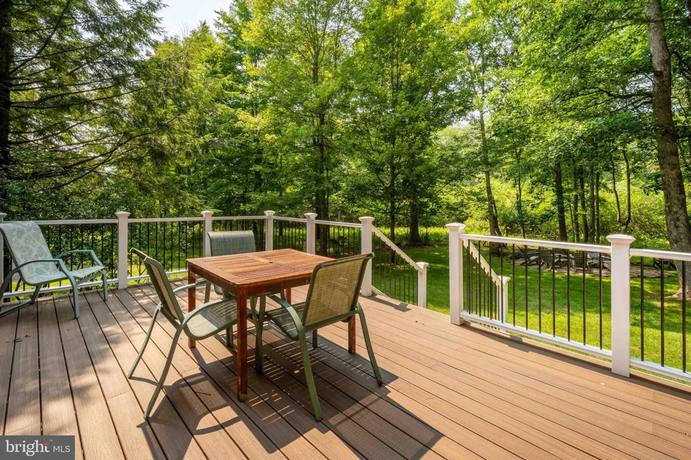 325 MARKWOOD DRIVE Oakland, MD 21550