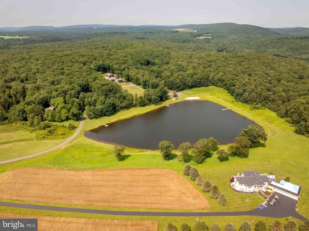 325 MARKWOOD DRIVE Oakland, MD 21550