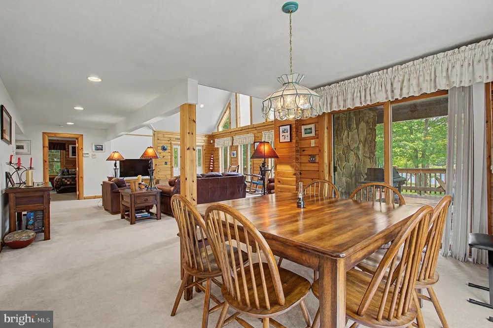 325 MARKWOOD DRIVE Oakland, MD 21550