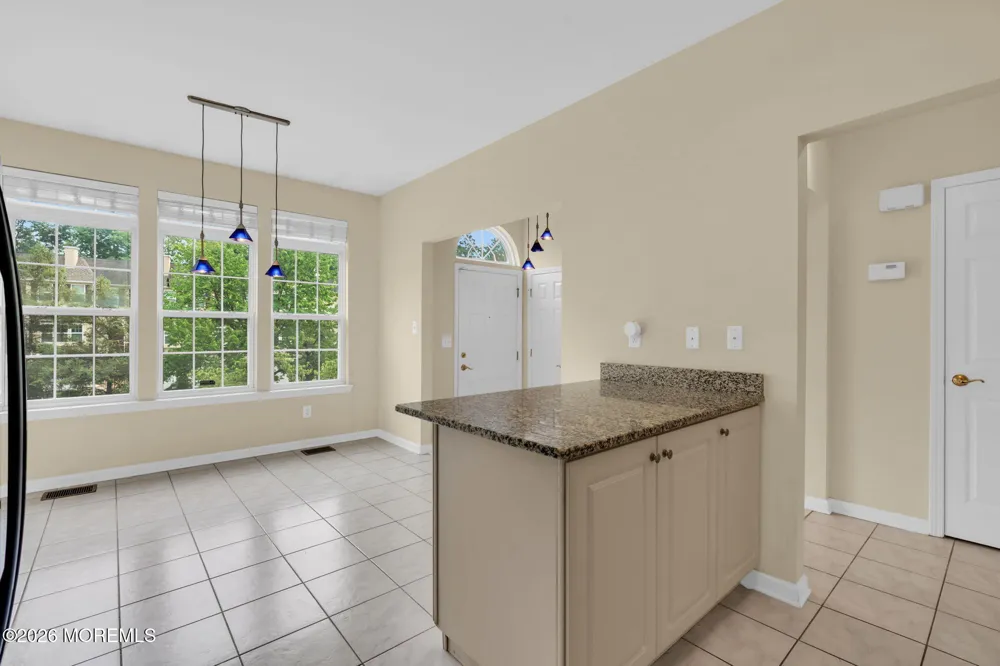 14 W Aspen Way Matawan, NJ 07747