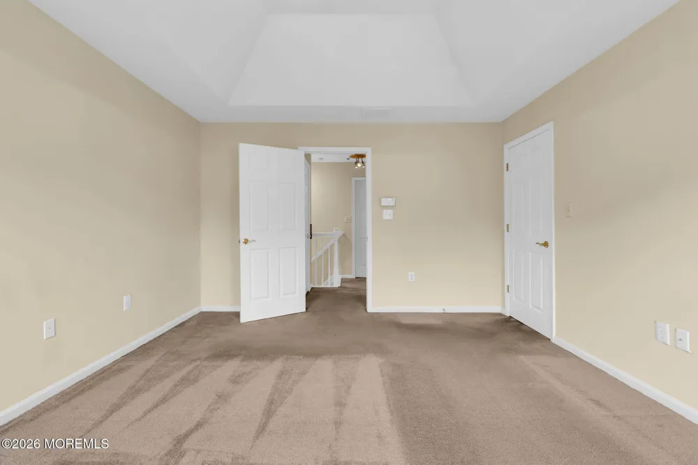 14 W Aspen Way Matawan, NJ 07747