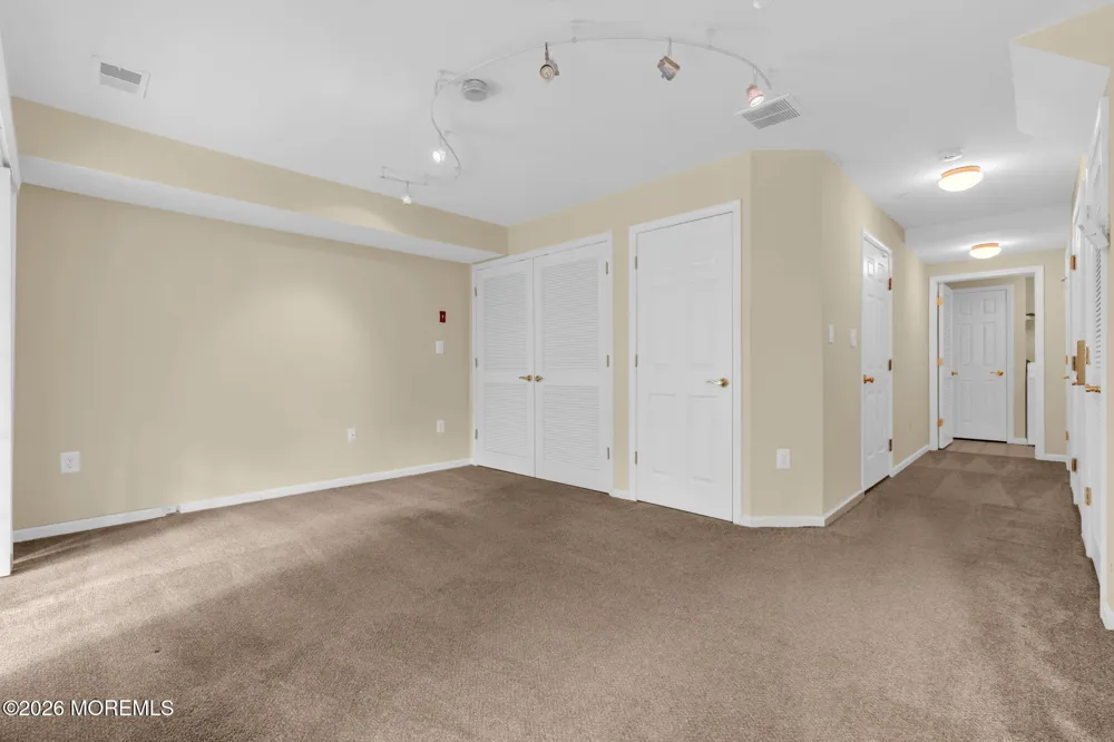 14 W Aspen Way Matawan, NJ 07747
