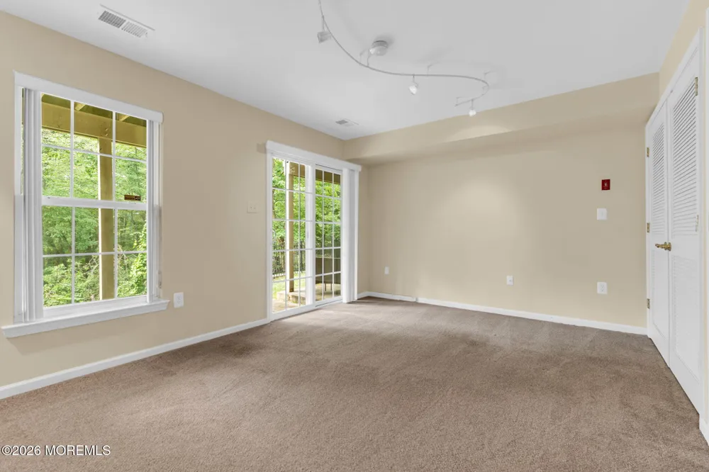 14 W Aspen Way Matawan, NJ 07747
