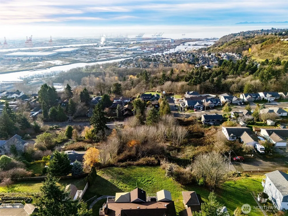 6312 19th Street NE Tacoma, WA 98422