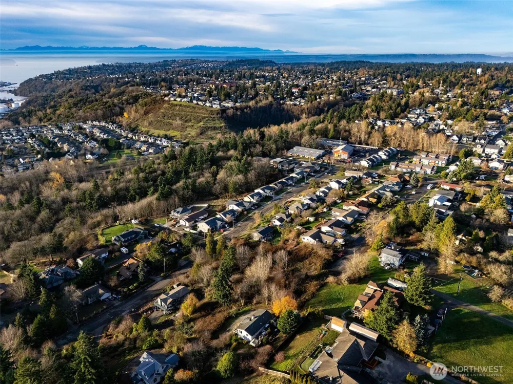 6306 19th Street NE Tacoma, WA 98422