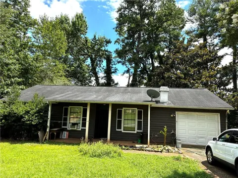 3901 Wood Path Drive