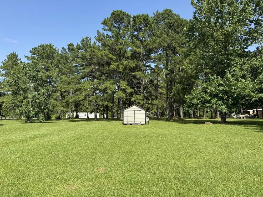 2910 Hwy 69 Doucette, TX 75942
