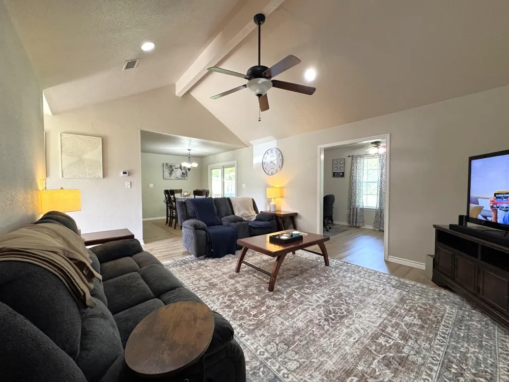 2910 Hwy 69 Doucette, TX 75942