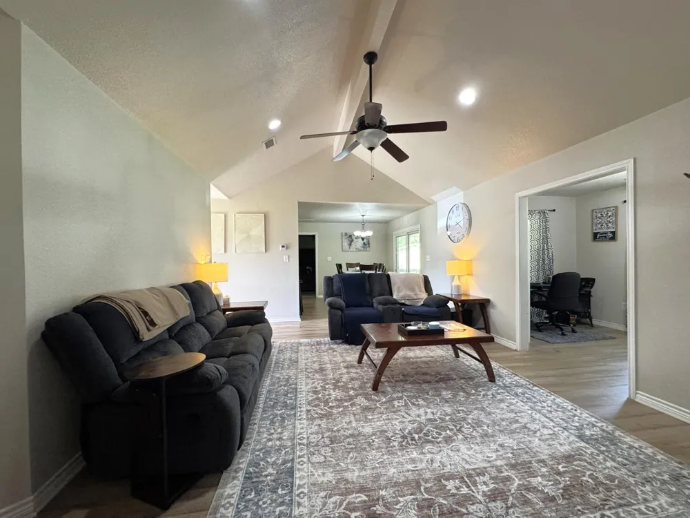 2910 Hwy 69 Doucette, TX 75942