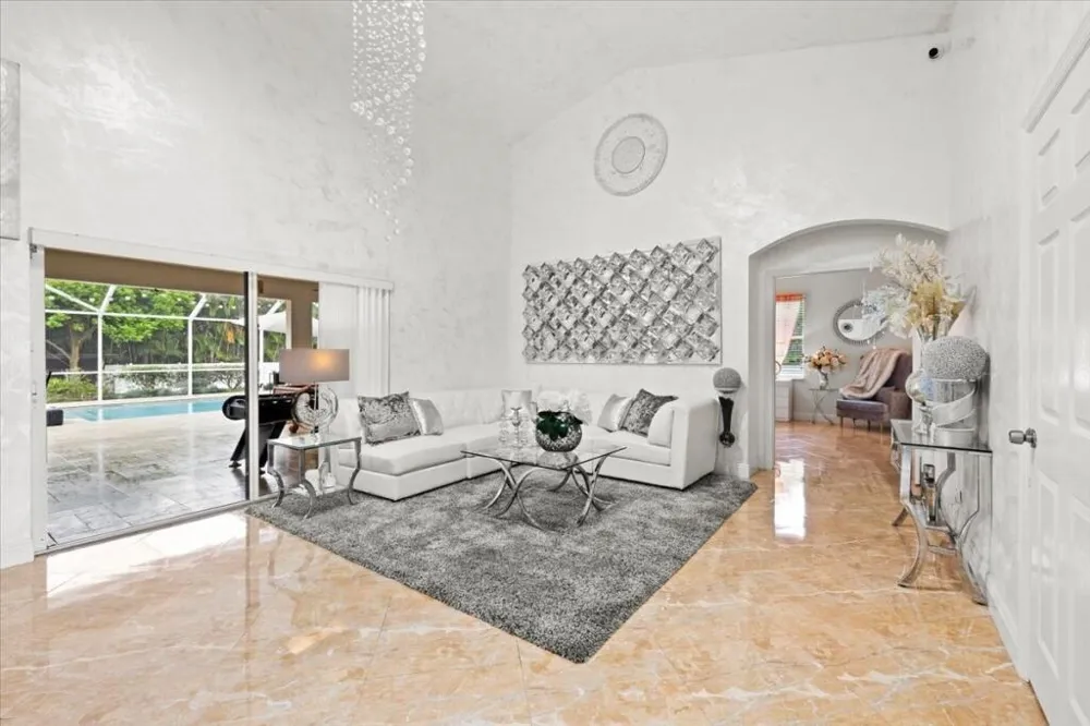 17433 Hamlin Boulevard Loxahatchee, FL 33470