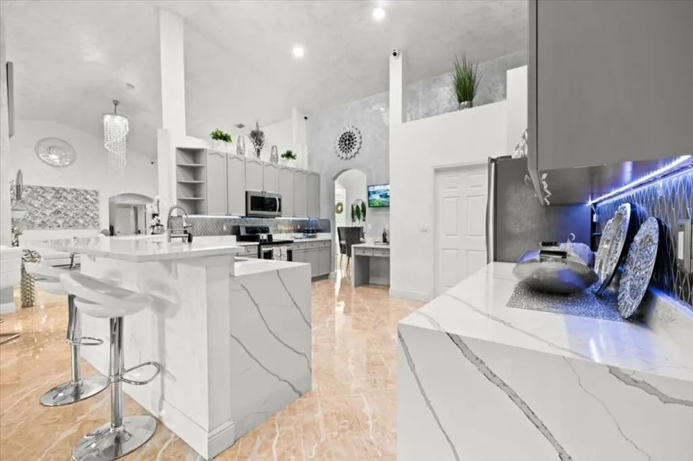 17433 Hamlin Boulevard Loxahatchee, FL 33470