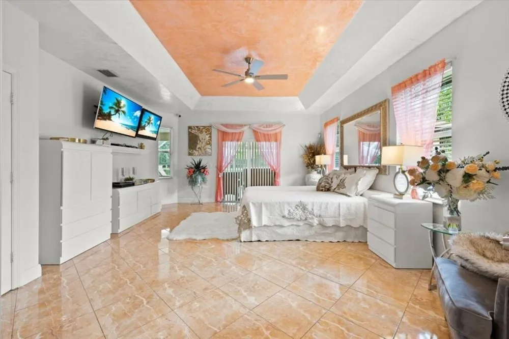 17433 Hamlin Boulevard Loxahatchee, FL 33470