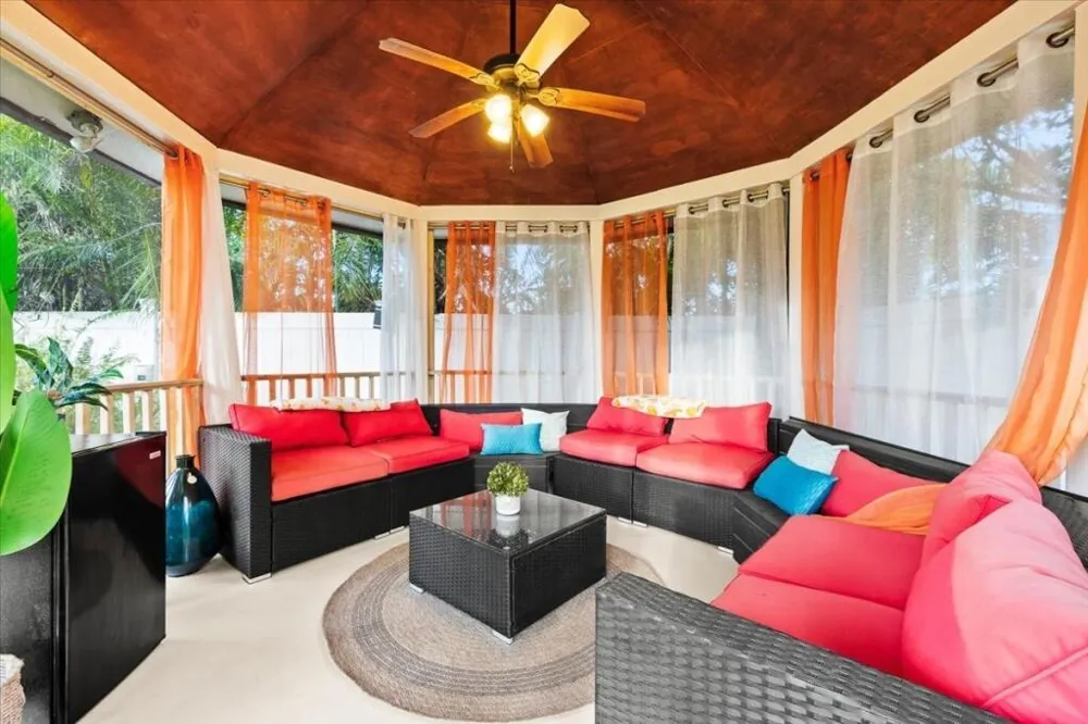17433 Hamlin Boulevard Loxahatchee, FL 33470