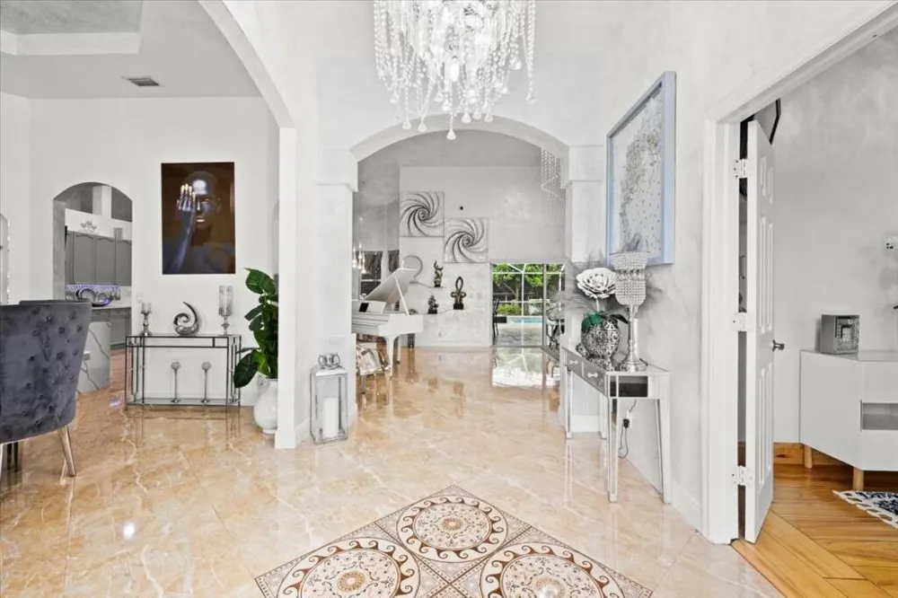 17433 Hamlin Boulevard Loxahatchee, FL 33470