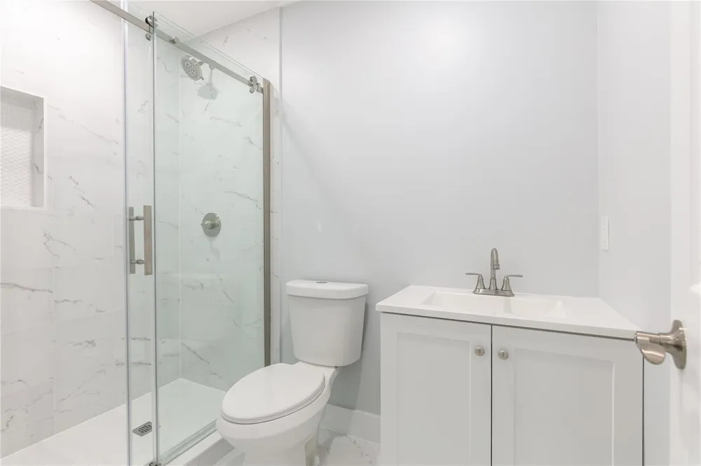 13401 SW 83RD AVENUE Pinecrest, FL 33156