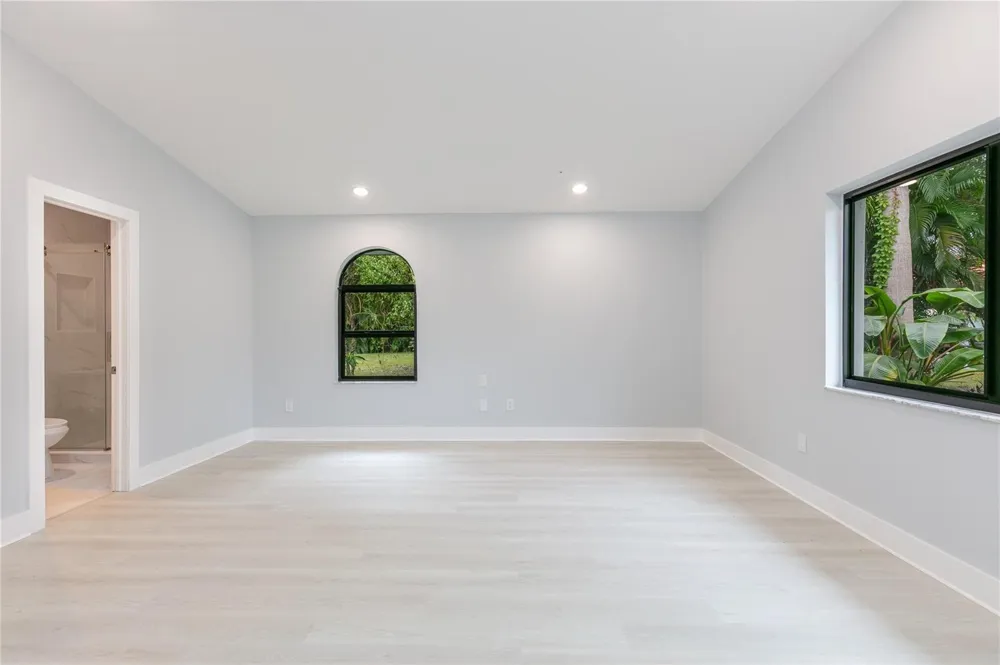 13401 SW 83RD AVENUE Pinecrest, FL 33156
