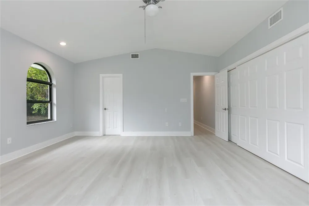 13401 SW 83RD AVENUE Pinecrest, FL 33156