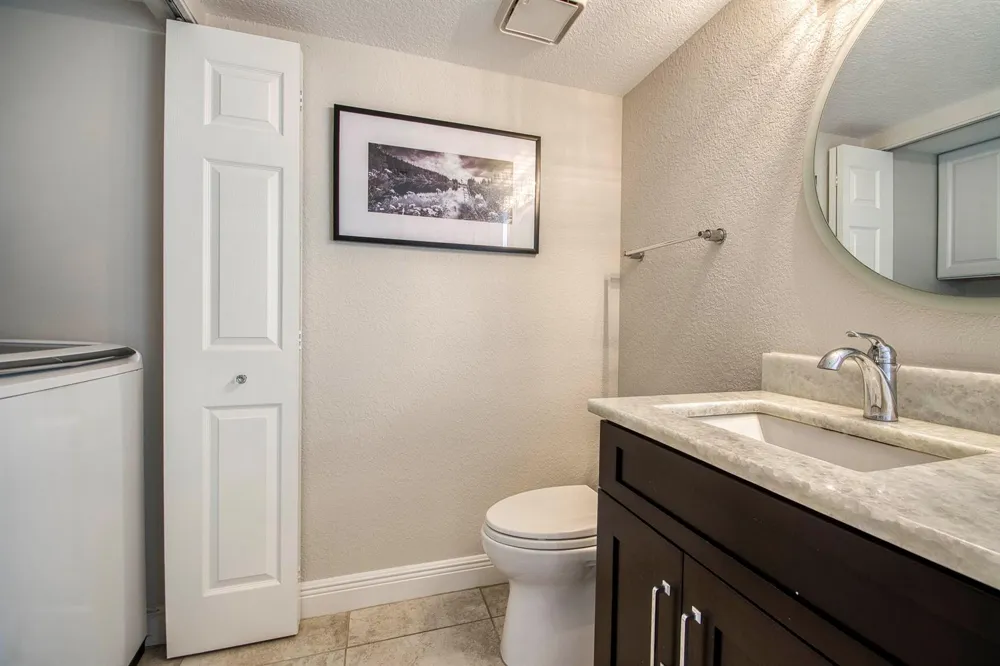 4338 Hazel Avenue #A Palm Beach Gardens, FL 33410