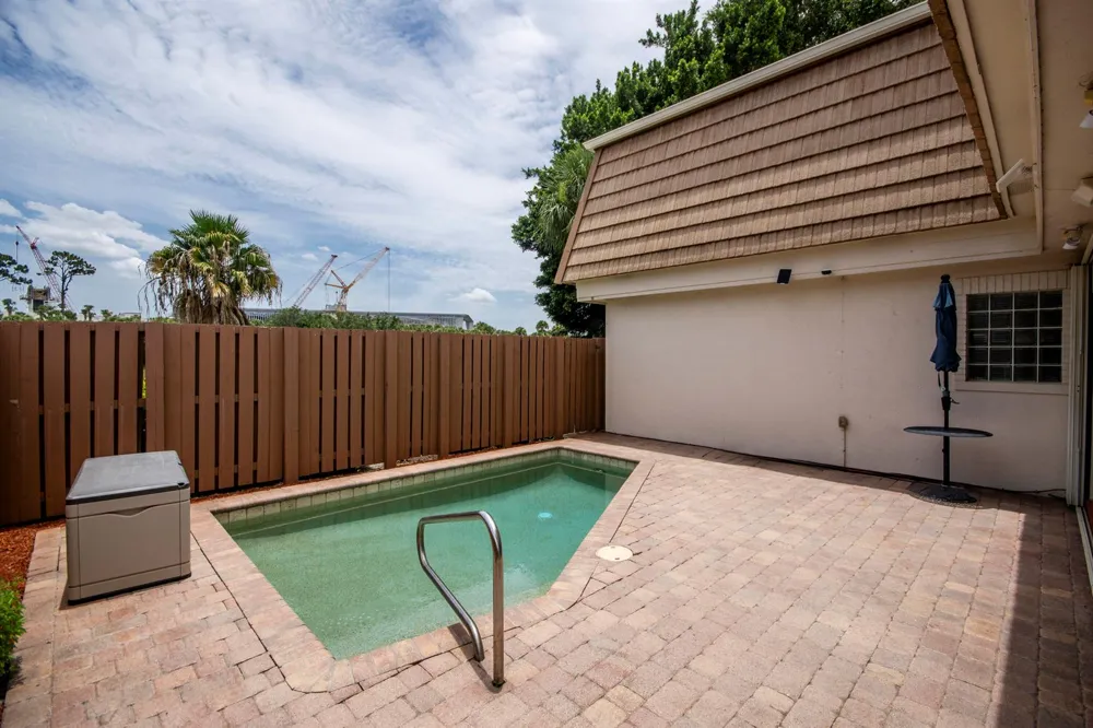 4338 Hazel Avenue #A Palm Beach Gardens, FL 33410