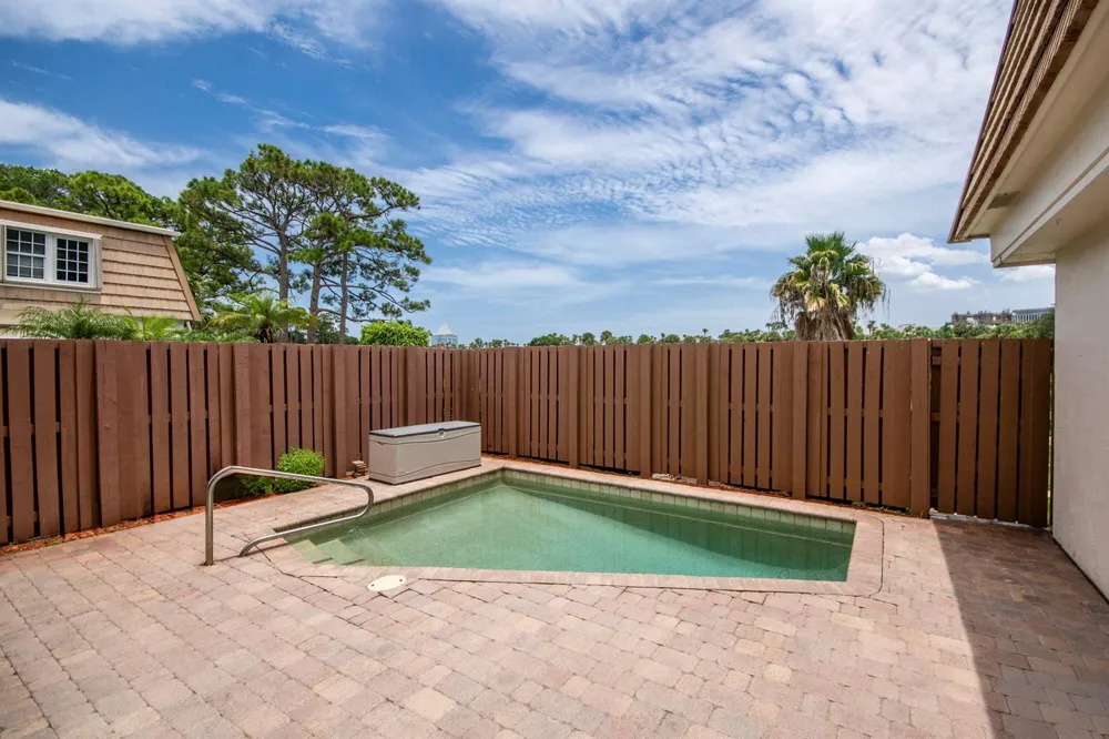 4338 Hazel Avenue #A Palm Beach Gardens, FL 33410