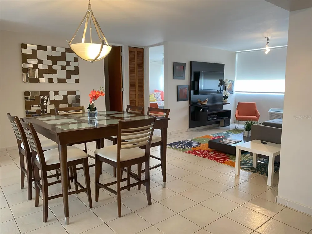 1020 DIAZ WAY STREET #720 Carolina, PR 00979