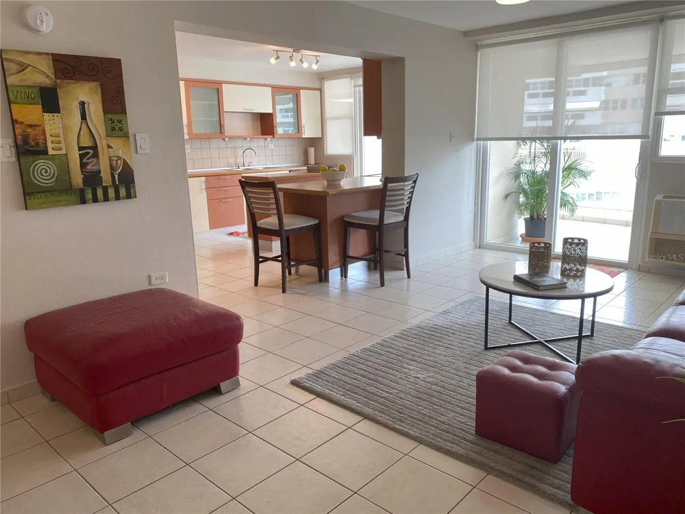 1020 DIAZ WAY STREET #720 Carolina, PR 00979