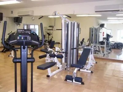 1020 DIAZ WAY STREET #720 Carolina, PR 00979