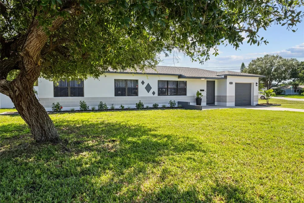 1200 63RD AVENUE St Petersburg, FL 33702