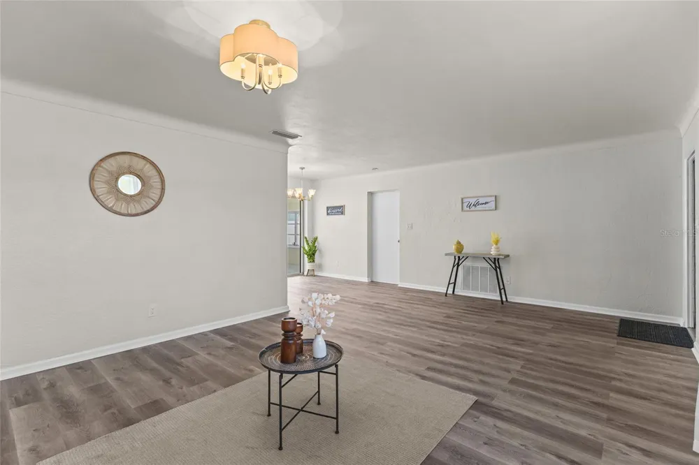 1200 63RD AVENUE St Petersburg, FL 33702