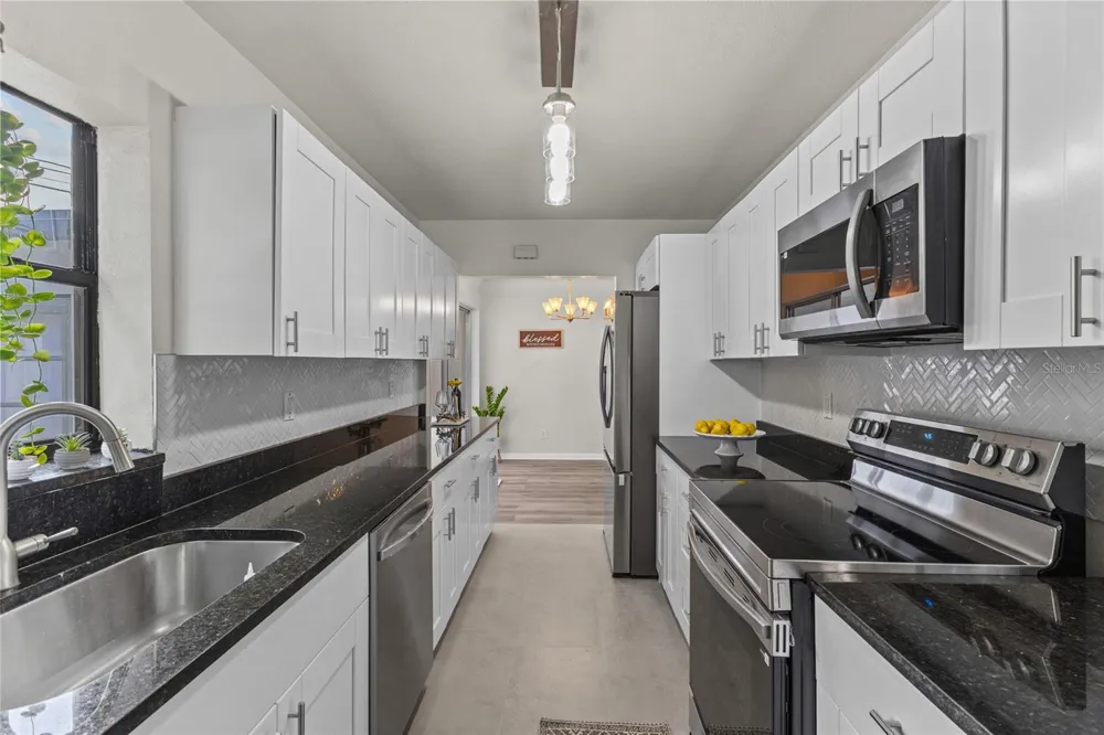 1200 63RD AVENUE St Petersburg, FL 33702