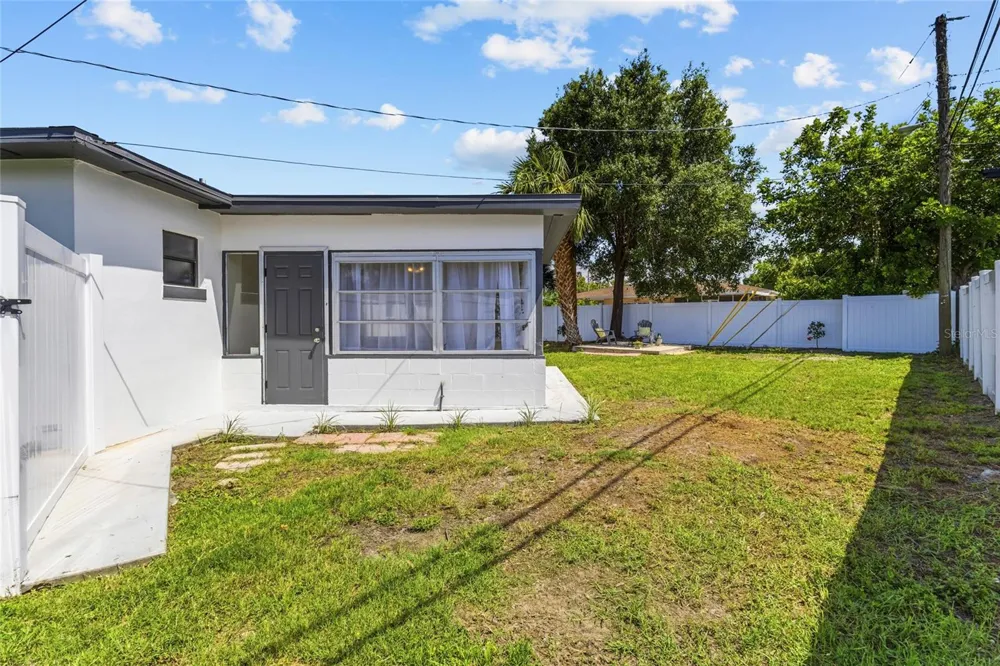 1200 63RD AVENUE St Petersburg, FL 33702