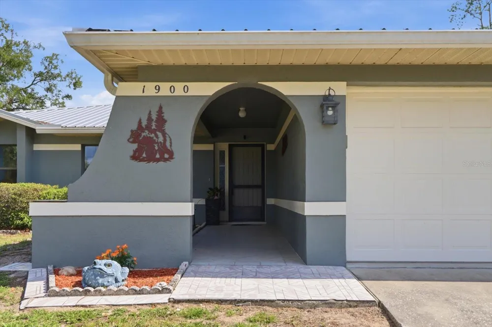 1900 W ALHAMBRA DRIVE Citrus Springs, FL 34434