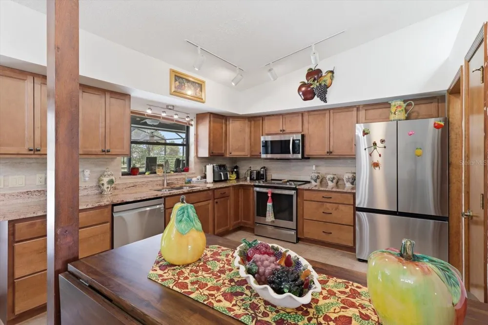 1900 W ALHAMBRA DRIVE Citrus Springs, FL 34434