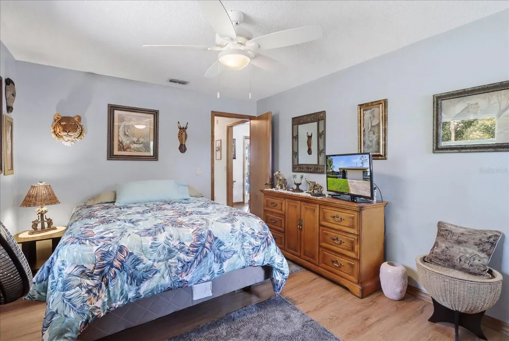 1900 W ALHAMBRA DRIVE Citrus Springs, FL 34434